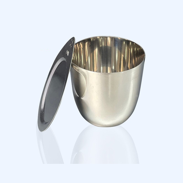 Platinum crucible