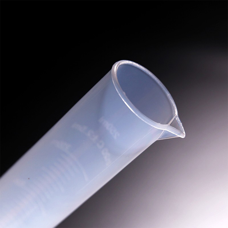 PP Plastic Measuring Cylinder